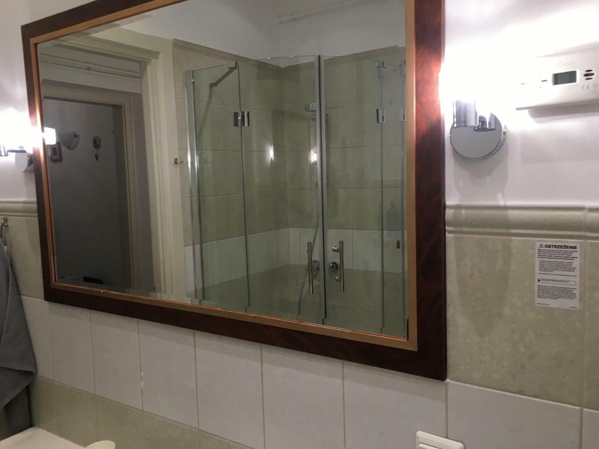 #Visitlublin Apartments Lublin Plaza Sklodowskiej Екстер'єр фото